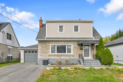 1006 2nd St E, Cornwall, ON, K6H2A9 | Card Image