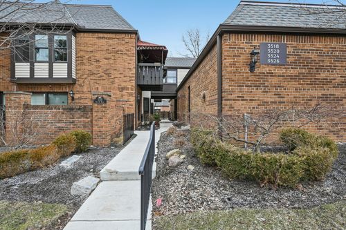 3526 Rue De Fleur, Upper Arlington, OH, 43221-1548 | Card Image