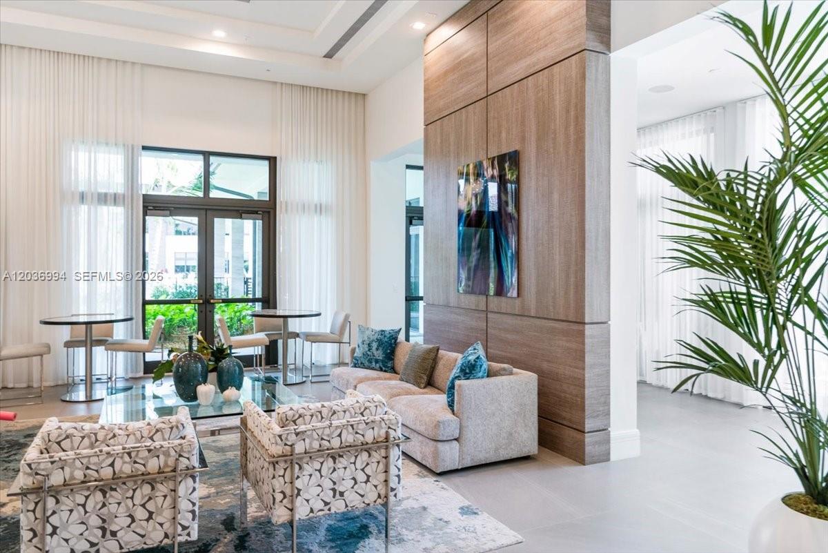 Residential in Doral 3