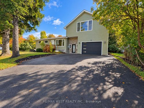 101 Lorne St, Markdale, ON, N0C1H0 | Card Image