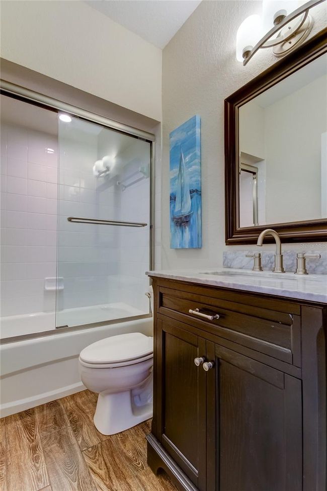 Bathroom 2 | Image 38