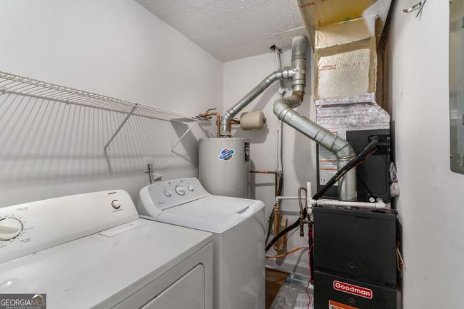 1003 Cumberland Ct Se, Condo with 2 bedrooms, 1 bathrooms and 2 parking in Smyrna GA | Image 28