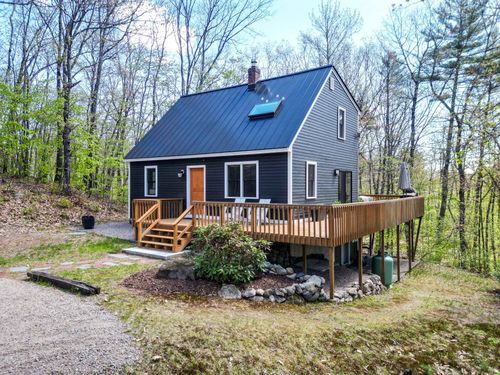 9 Oak Ridge Road, Madison, NH, 03849 | Card Image