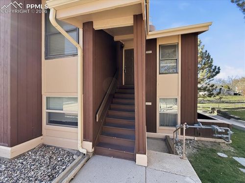 b-4533 N Carefree Cir, Colorado Springs, CO, 80917-2185 | Card Image