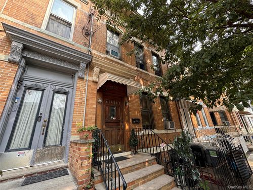 5933 Palmetto St, Ridgewood, NY, 11385-3233 | Card Image