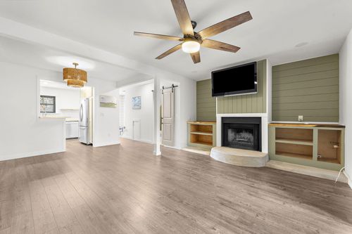 706 Nora Ln, Mount Pleasant, SC, 29464-4914 | Card Image