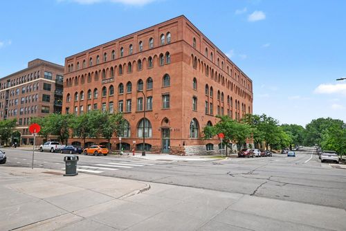 507-400 N 1st St, Minneapolis, MN, 55401-1394 | Card Image