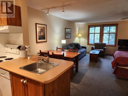 106-2060 Summit Dr, Panorama, BC, V0A1T0 | Card Image