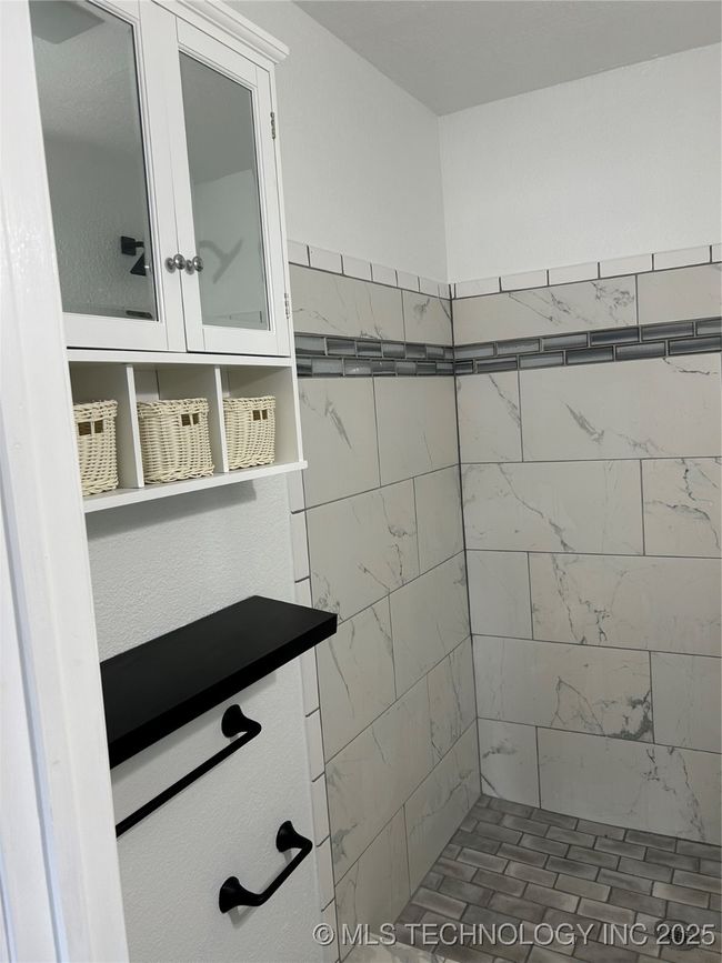 4613 N Main St, House other with 3 bedrooms, 2 bathrooms and null parking in Tulsa OK | Image 28