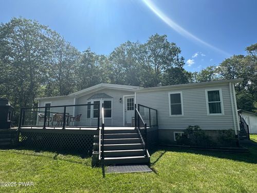 154 Plum Ln, Dingmans Ferry, PA, 18328-9213 | Card Image