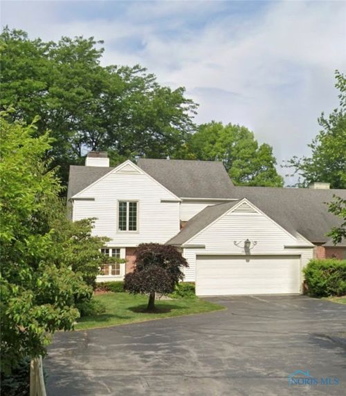 29249 Bates Rd, Perrysburg, OH, 43551-3808 | Card Image