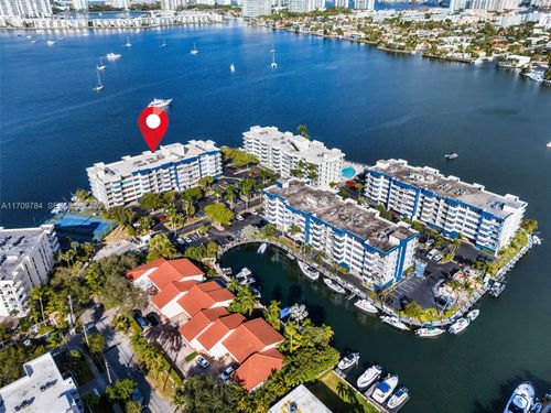 apt-3j-16546 Ne 26th Ave, North Miami Beach, FL, 33160-4060 | Card Image