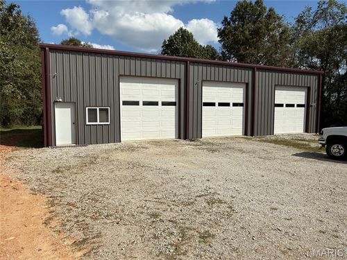 1813 Private Road 8650, West Plains, MO, 65775-6047 | Card Image