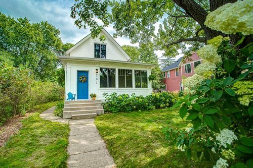 201 6th St S, Stillwater, MN, 55082-4964 | Card Image