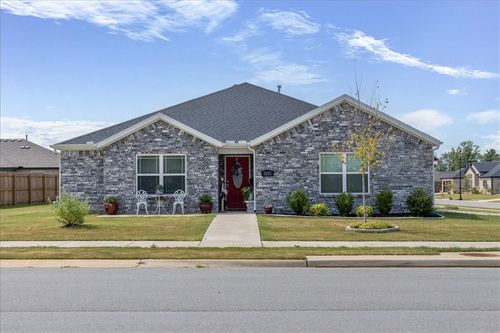 1025 Domingo Ave, Lowell, AR, 72745-4002 | Card Image