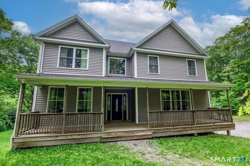 127 Putnam Park Rd, Bethel, CT, 06801-2909 | Card Image