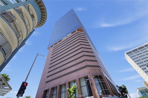 2207-1100 Wilshire Blvd, LOS ANGELES, CA, 90057 | Card Image