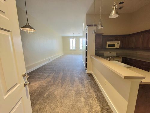 apt-205-2315 Harborside Dr, Galveston, TX, 77550-1832 | Card Image