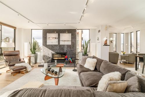 unit-4b-1111 Race St, Denver, CO, 80206-2835 | Card Image