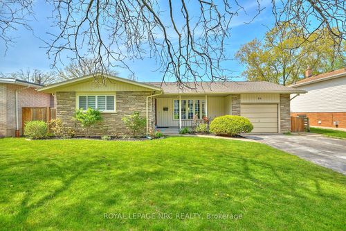 36 Valerie Dr, Saint Catharines, ON, L2T3G5 | Card Image