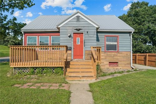 1424 9th St Sw, Cedar Rapids, IA, 52404-2620 | Card Image