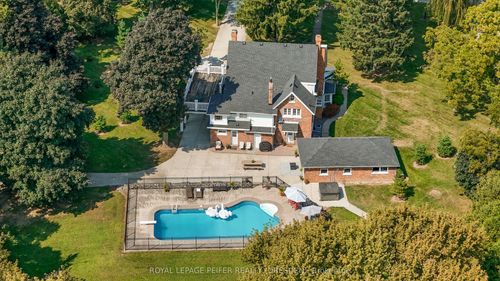 13590 Longwoods Rd, Thamesville, ON, N0P2K0 | Card Image