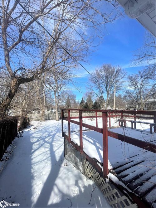 2505 7th St, Emmetsburg, IA, 50536-1331 | Card Image
