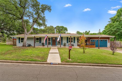 2200 Gregory Ln, Waco, TX, 76708-1231 | Card Image