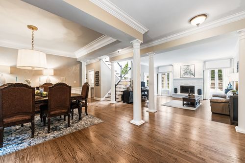 41W877 Hunters Rdg, St. Charles, IL, 60175-7889 | Card Image