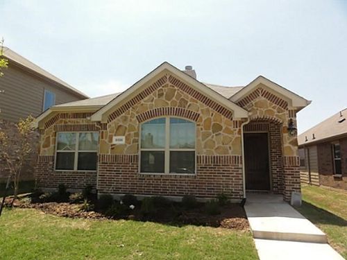 9108 Stewart St, Cross Roads, TX, 76227-9206 | Card Image