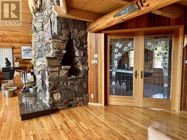 20101 20 Highway, House other with 3 bedrooms, 3 bathrooms and null parking in Nimpo Lake BC | Image 22