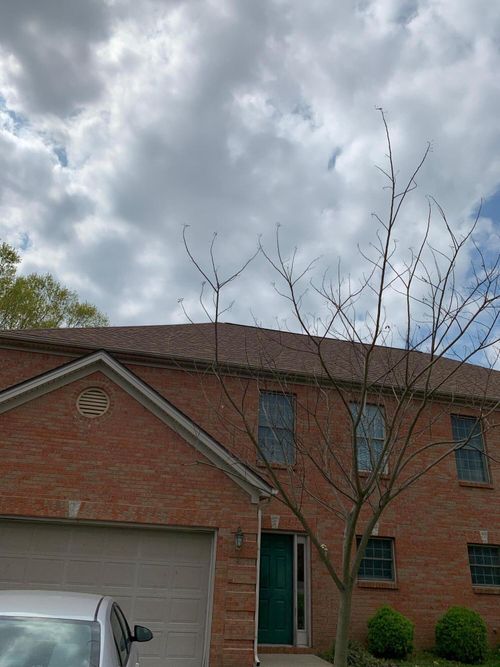 916 Literary Cir, Lexington, KY, 40513-1805 | Card Image