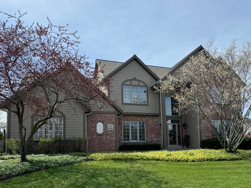 5216103 Bette Dr, Menomonee Falls, WI, 53051-0605 | Card Image