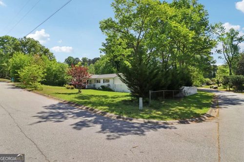 2344 Chestnut Log Pl, Lithia Springs, GA, 30122-3559 | Card Image
