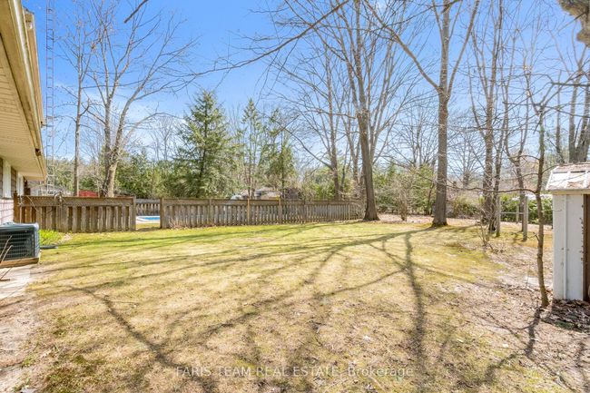 15 Lawrence Ave, House other with 4 bedrooms, 3 bathrooms and 5 parking in Minesing ON | Image 24
