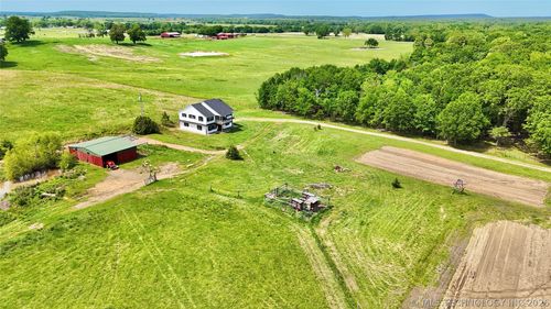 610 7 Rd, Stigler, OK, 74462-3615 | Card Image