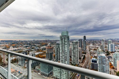 5006-1955 Alpha Way, Burnaby, BC, V5C0K6 | Card Image