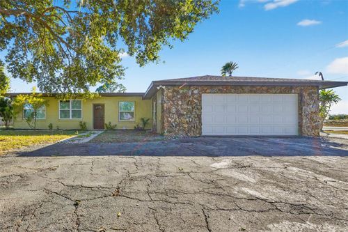 8812 Oakwood Dr, LAKE WALES, FL, 33898-7258 | Card Image