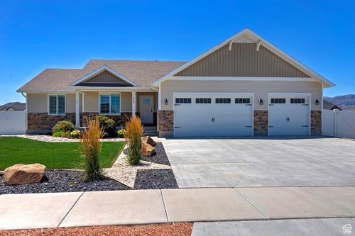 534 S Chan Dr, Grantsville, UT, 84029-1166 | Card Image