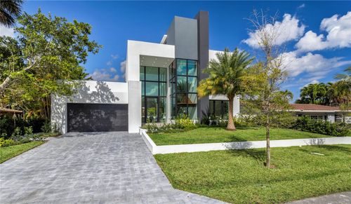 3205 Leigh Rd, Pompano Beach, FL, 33062-1213 | Card Image