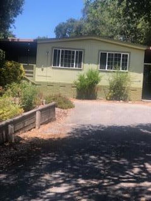 17580 Pond Derosa Ln, Prunedale, CA, 93907-8847 | Card Image