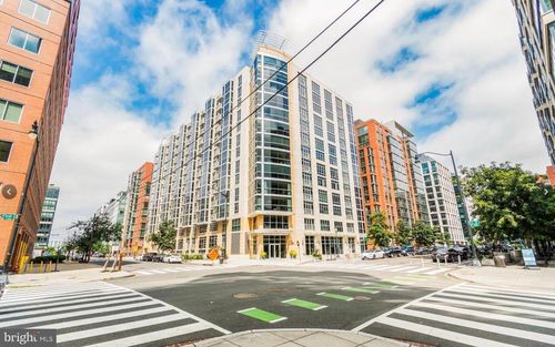 apt-901-1025 1st St Se, WASHINGTON, DC, 20003-5327 | Card Image