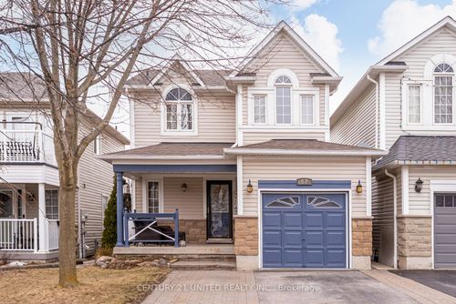 67 Ault Cres, Whitby, ON, L1M2G7 | Card Image