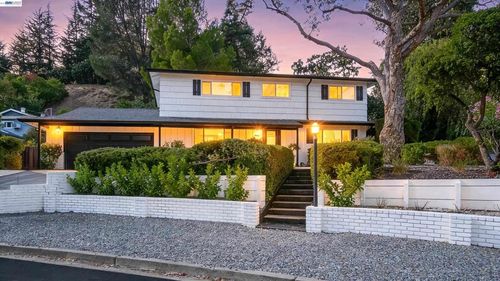 293 Via Cima Ct, Danville, CA, 94526-1640 | Card Image