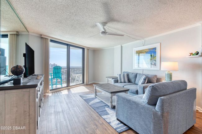 APT-1010 - 1415 Ocean Shore Blvd, Condo with 2 bedrooms, 2 bathrooms and null parking in ORMOND BEACH FL | Image 7