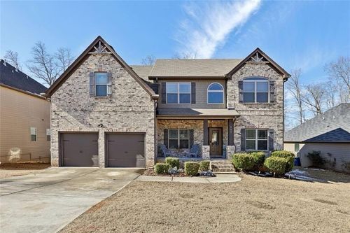 527 Mossycup Dr, Fairburn, GA, 30213-2067 | Card Image