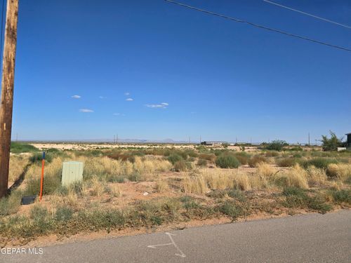 757 Dash Street, Chaparral, NM, 88081 | Card Image