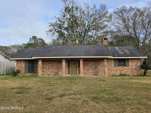 215 Lora St, Ville Platte, LA, 70586-6633 | Card Image