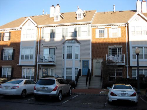 46 Walnut St, Jersey City, NJ, 07305-4840 | Card Image
