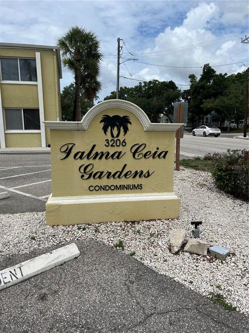 118-3206 W Azeele St, Tampa, FL, 33609-4904 | Card Image